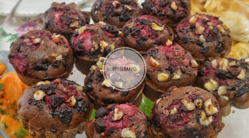 sekersiz cikolatalı muffin