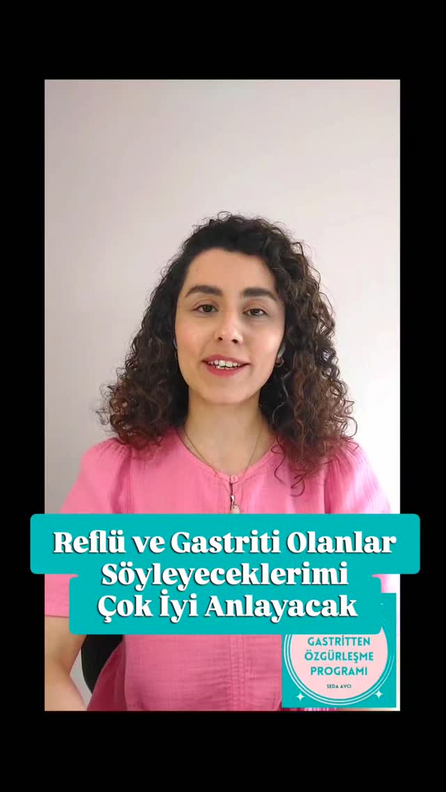 Reflü ve gastrit sadece mideyi değil, insanın günlük yaşamını da etkiliyor…
Bir süre sonra kişi; ne yiyeceğini, dışarıda nasıl davranacağını, gece rahat uyuyup uyuyamayacağını bile düşünmeye başlıyor.

Üstelik çoğu zaman sorun sadece “mide asidi” de olmuyor.
Stres, sinir sistemi, uyku düzeni, yeme davranışları ve bedenin verdiği tepkiler bu sürecin önemli bir parçası.

Bu yüzden reflü ve gastriti yönetebilmek için kişiyi bütünsel şekilde değerlendirmek gerekiyor 🌿
Ben de Reflü ve Gastritten Özgürleşme Programında tam olarak bunu yapıyorum.

Eğer siz de uzun süredir aynı döngünün içindeyseniz bana DM’den ulaşabilirsiniz 💌

#reflü #gastrit #reflütedavisi #gastrittedavisi #boğazreflüsü